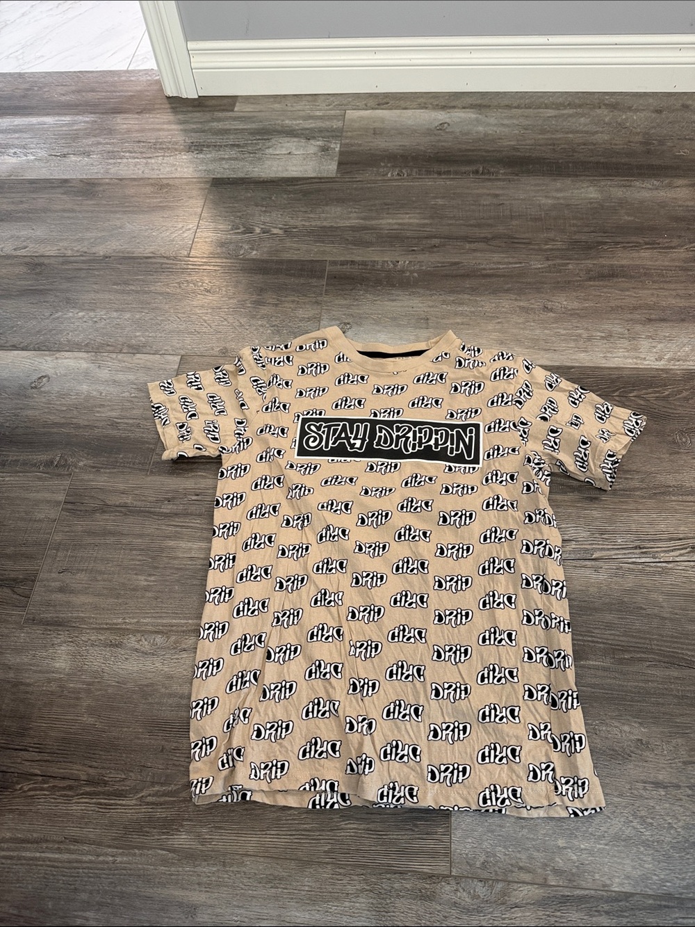 Eighty Eight Beige 'Stay Drippin' Graphic Tee